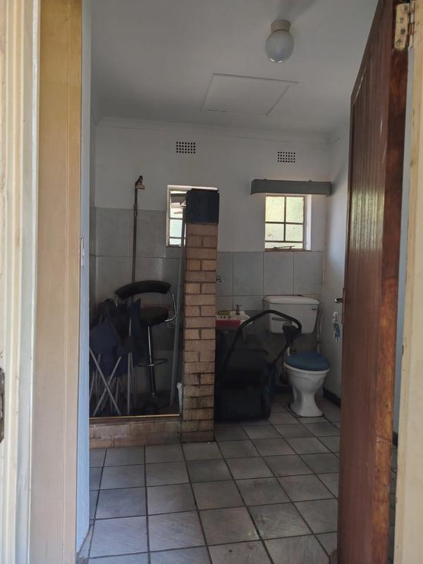 4 Bedroom Property for Sale in Roodia Free State